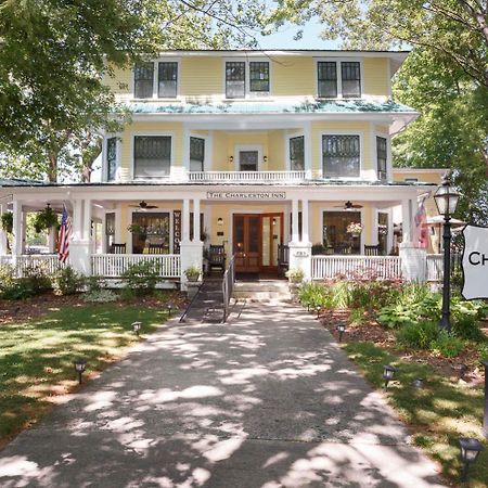 The Charleston Inn Hendersonville Nc Екстериор снимка
