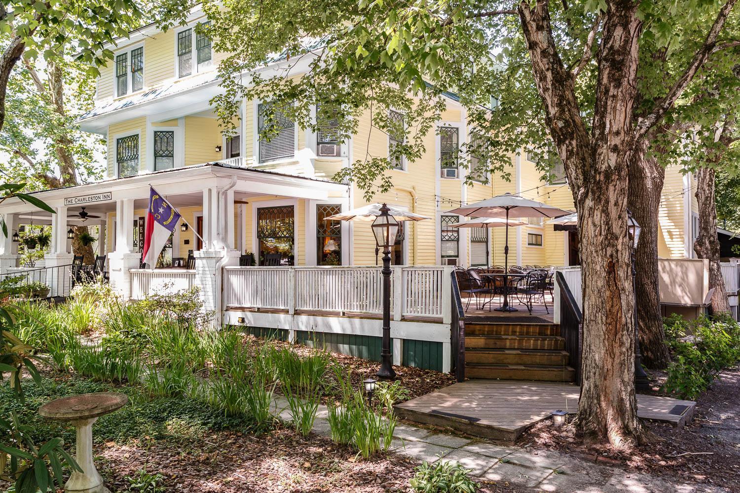 The Charleston Inn Hendersonville Nc Екстериор снимка