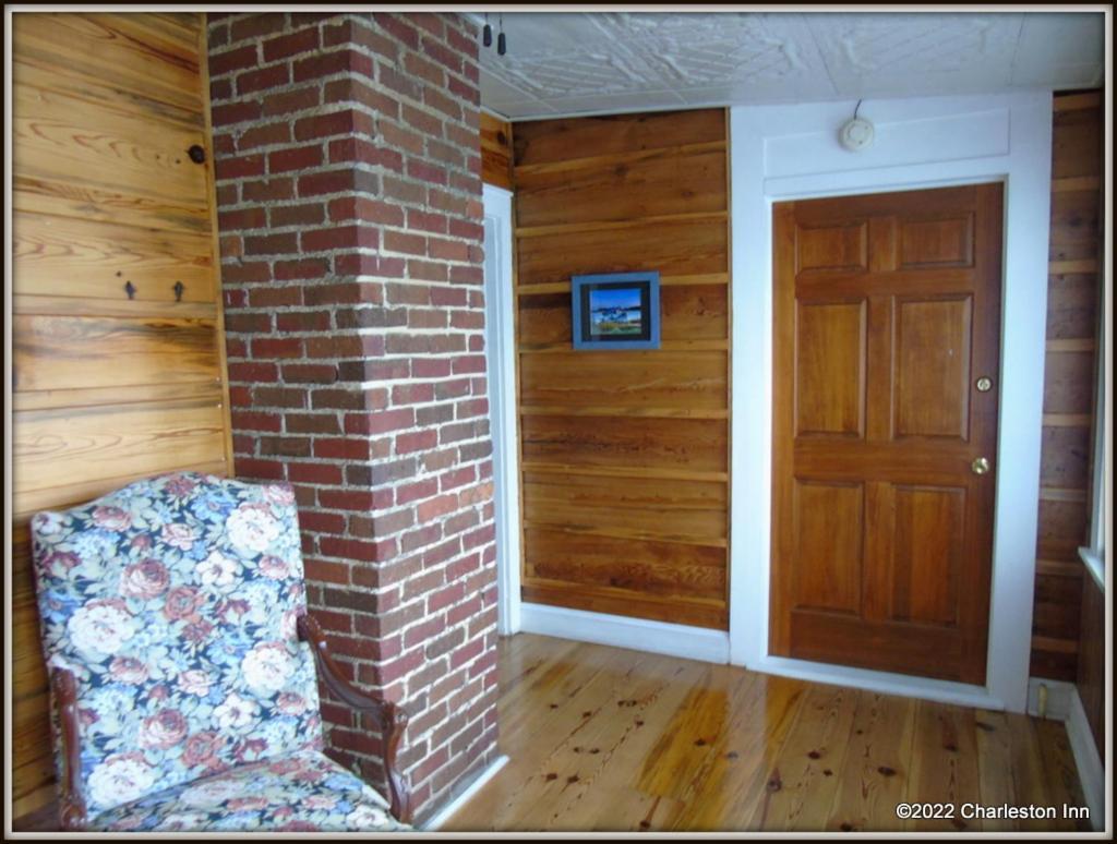 The Charleston Inn Hendersonville Nc Екстериор снимка