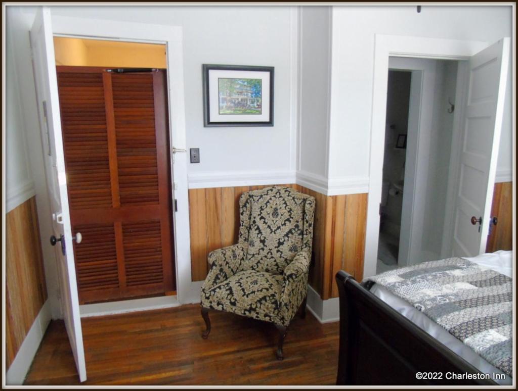 The Charleston Inn Hendersonville Nc Екстериор снимка