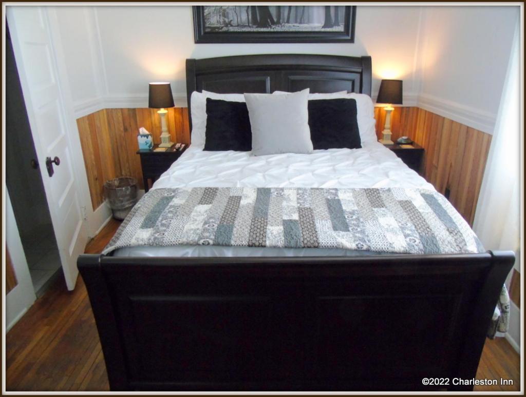 The Charleston Inn Hendersonville Nc Екстериор снимка